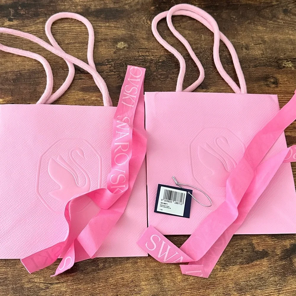 Swarovski 3 gift paper bags 2 ribbons - Picture 3 of 5
